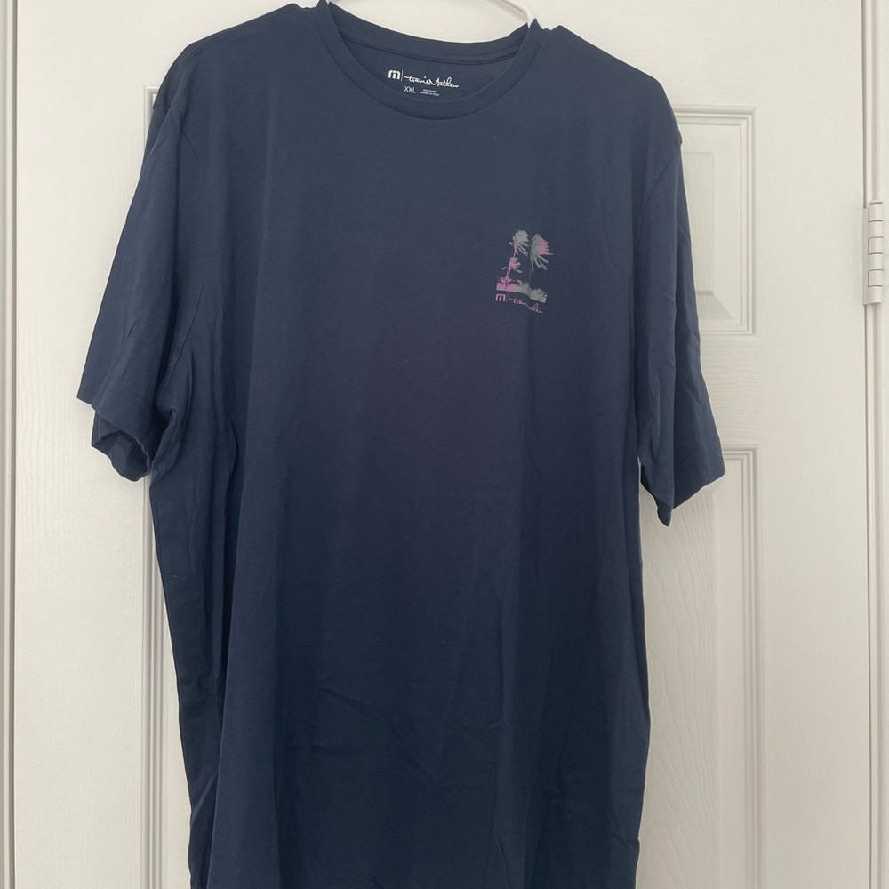 dark blue men's top, gently used, brand is travis mathew, size XXL